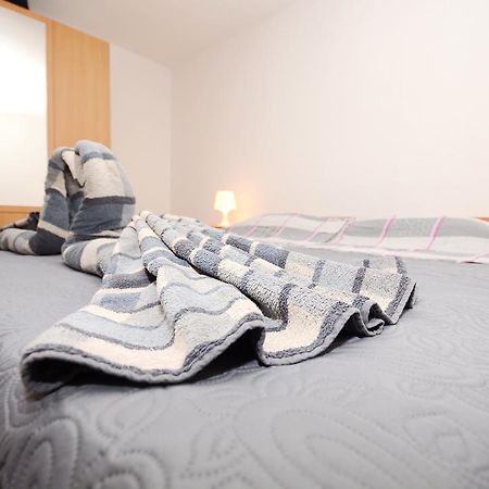Apartments Katarina 韦利拉特 外观 照片